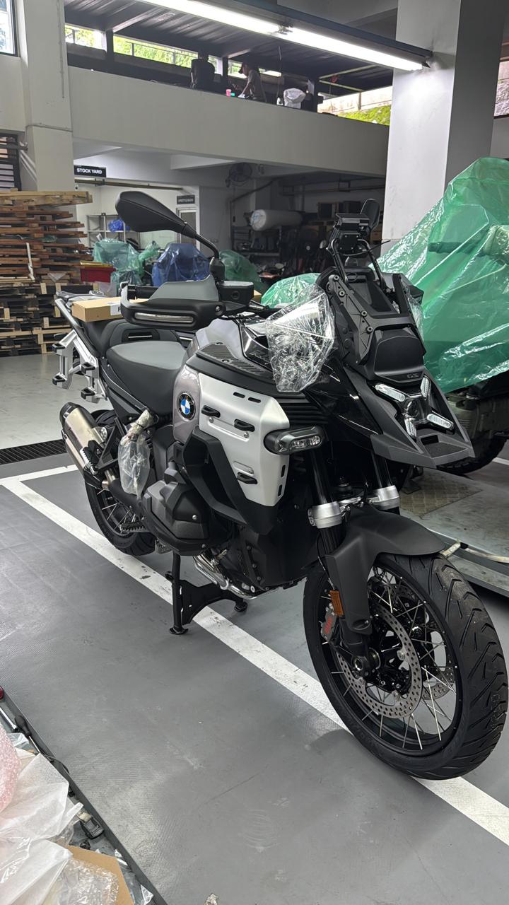 R 1300 GS Adv Triple Black