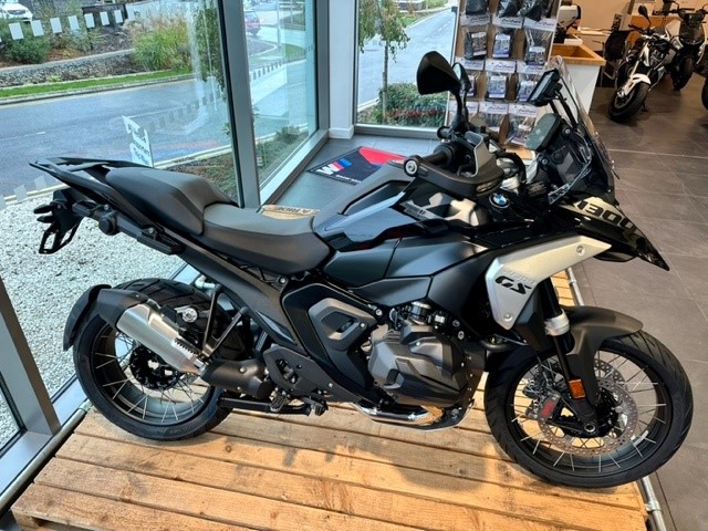 BMW R 1300 GS Triple Black