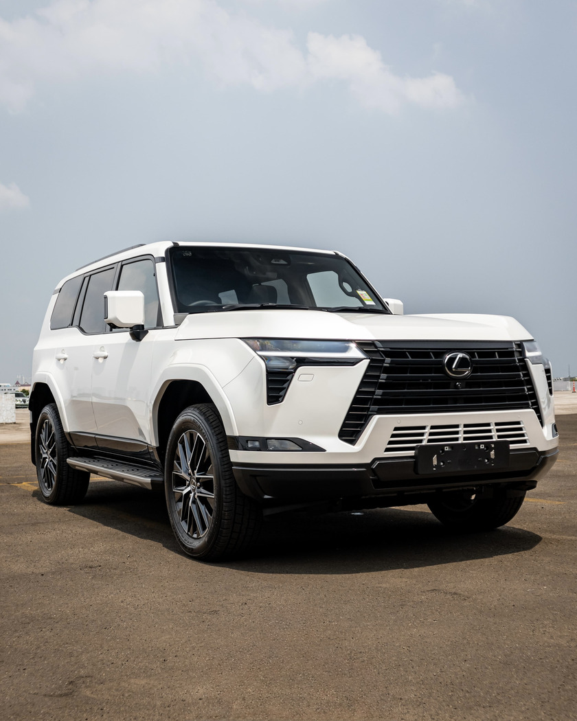 Lexus GX 550 Luxury