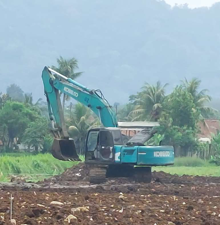 Kobelco SK200 Excavator Unit 2