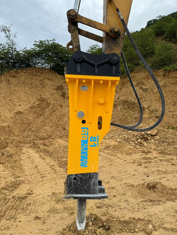 Soosan SB81 Hydraulic Breaker Unit 2